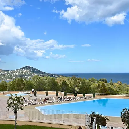 L'esquinade F6 225 By Interhome Apartment