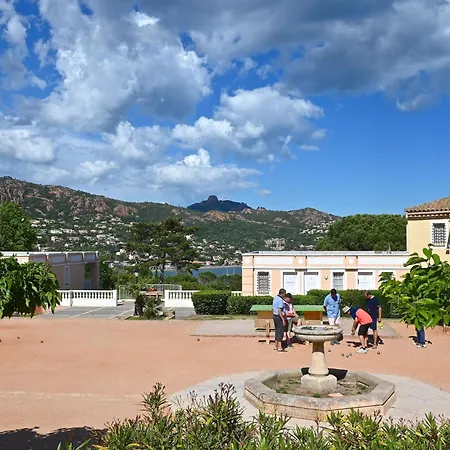 Διαμέρισμα L'esquinade F6 225 By Interhome Saint-Raphaël