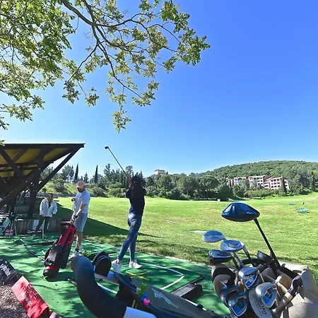 Lägenhet L'esquinade F6 225 By Interhome *