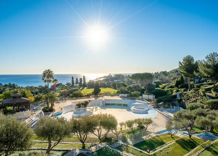 L'esquinade F6 225 By Interhome Saint-Raphael (Var)